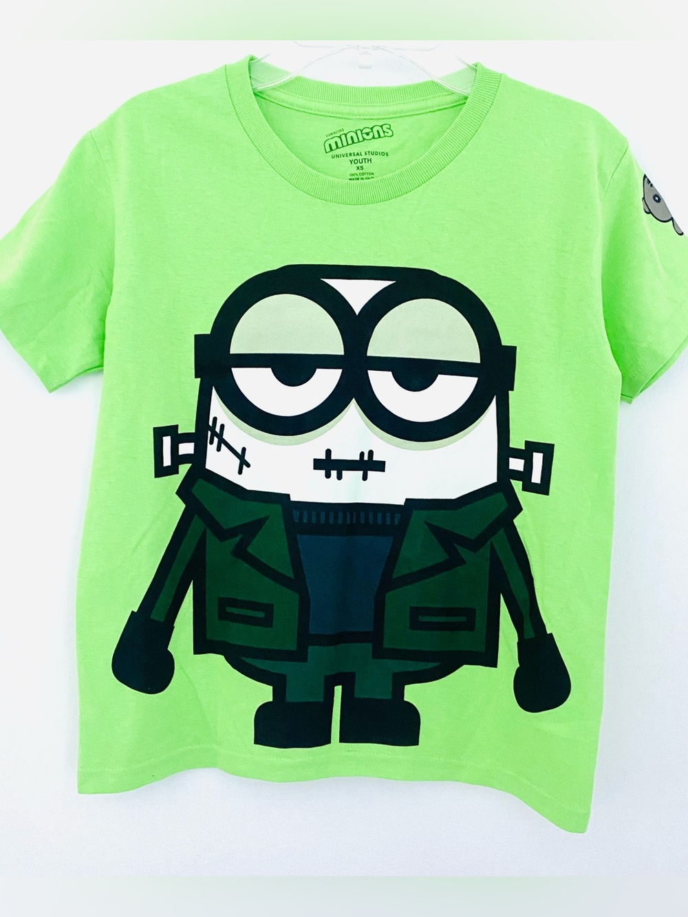 👍🏽Boys Minions Green T-Shirt SZ XS